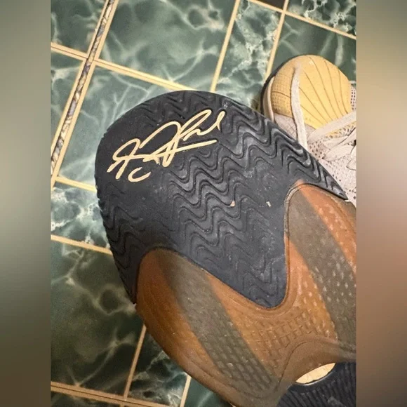 DRose 773 Basketball Shoes Cream color. Men’s Size: 10.5 - Picture 5 of 12